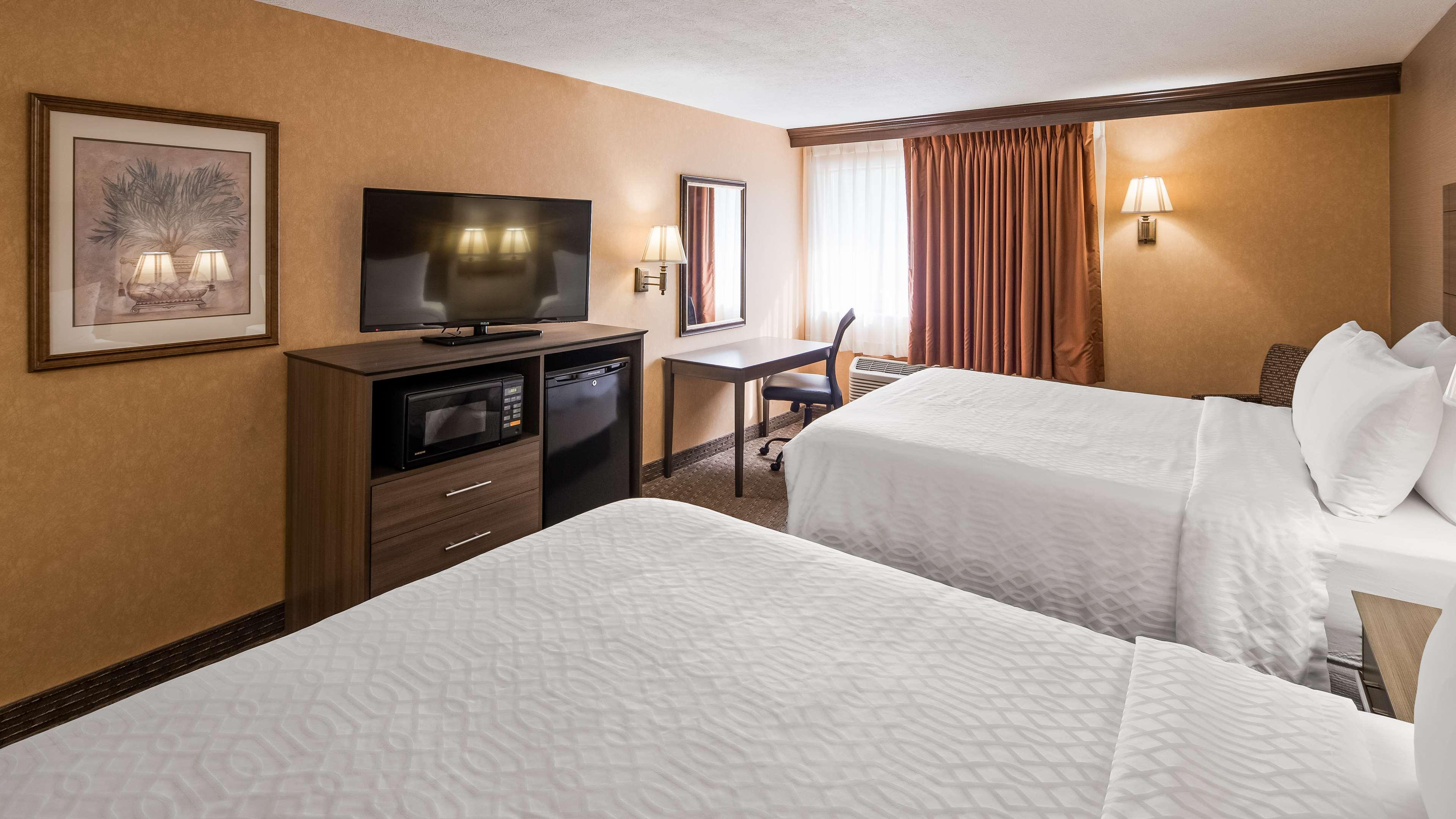 Best Western Plus North Canton Inn & Suites Eksteriør billede