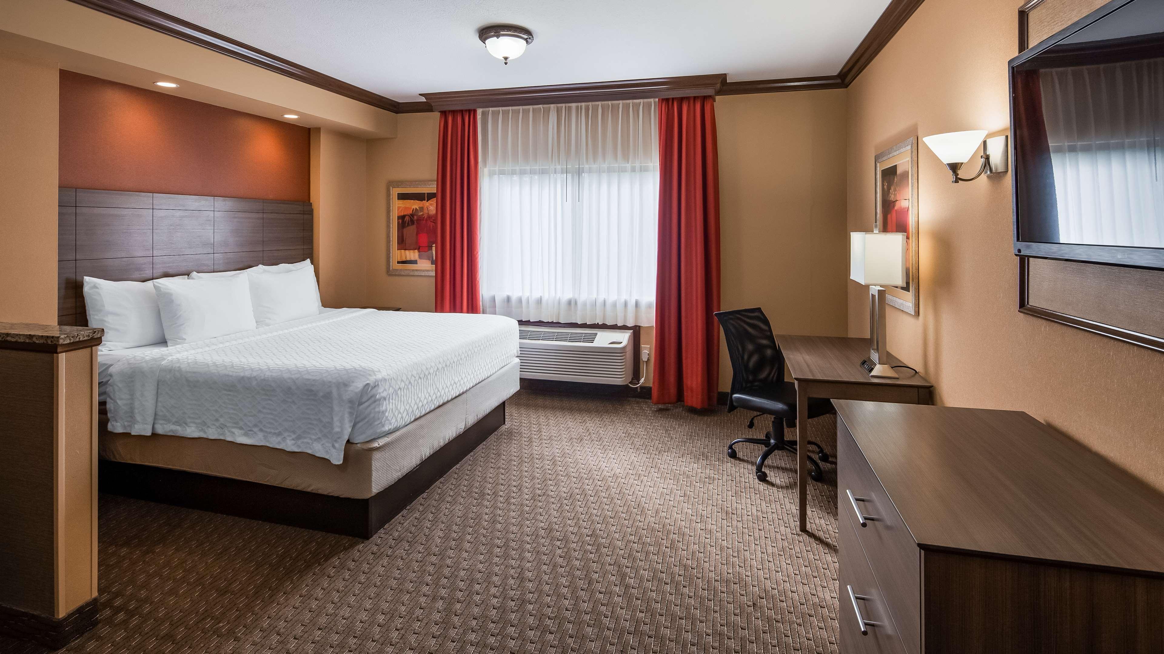 Best Western Plus North Canton Inn & Suites Eksteriør billede