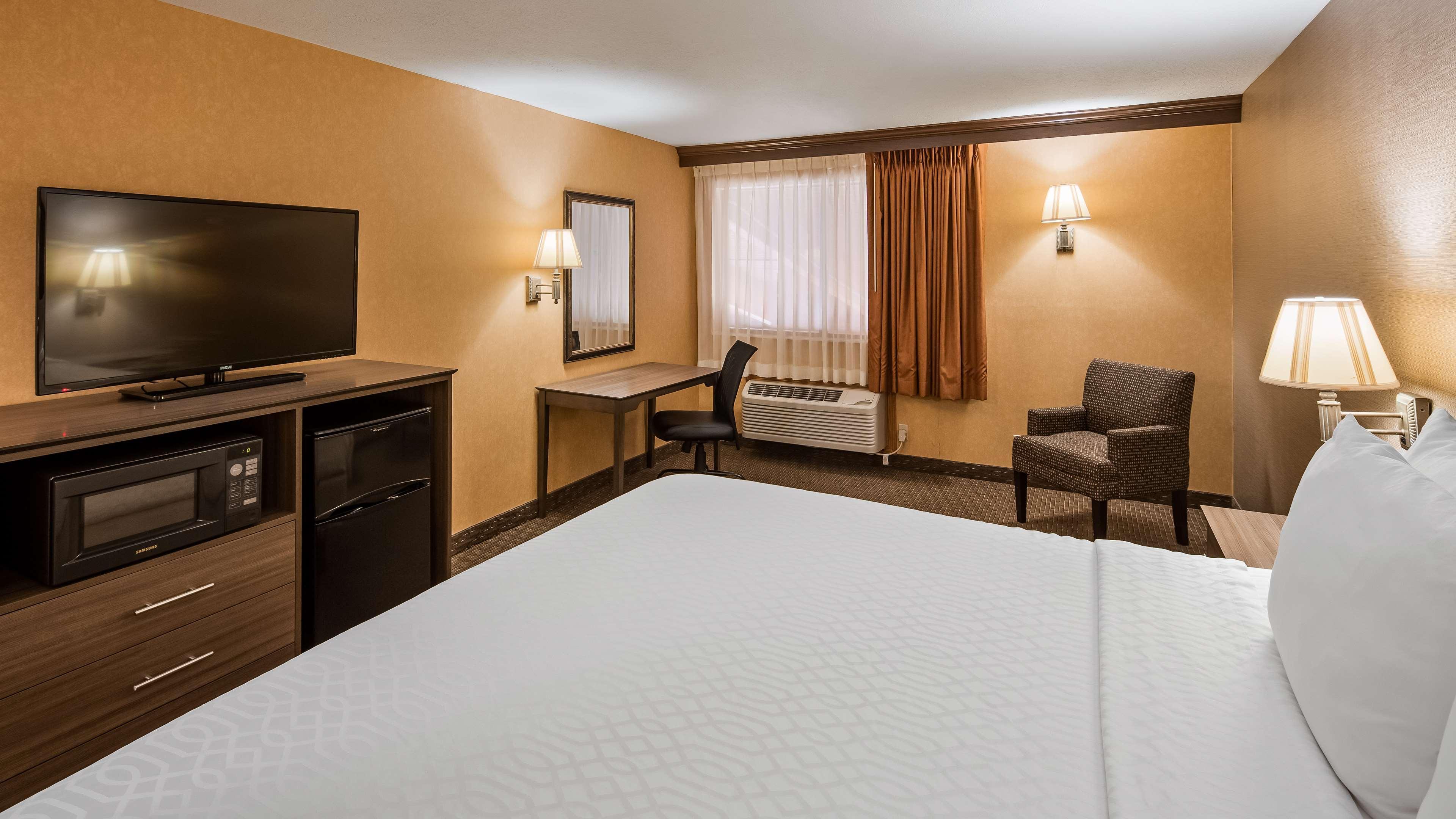 Best Western Plus North Canton Inn & Suites Eksteriør billede