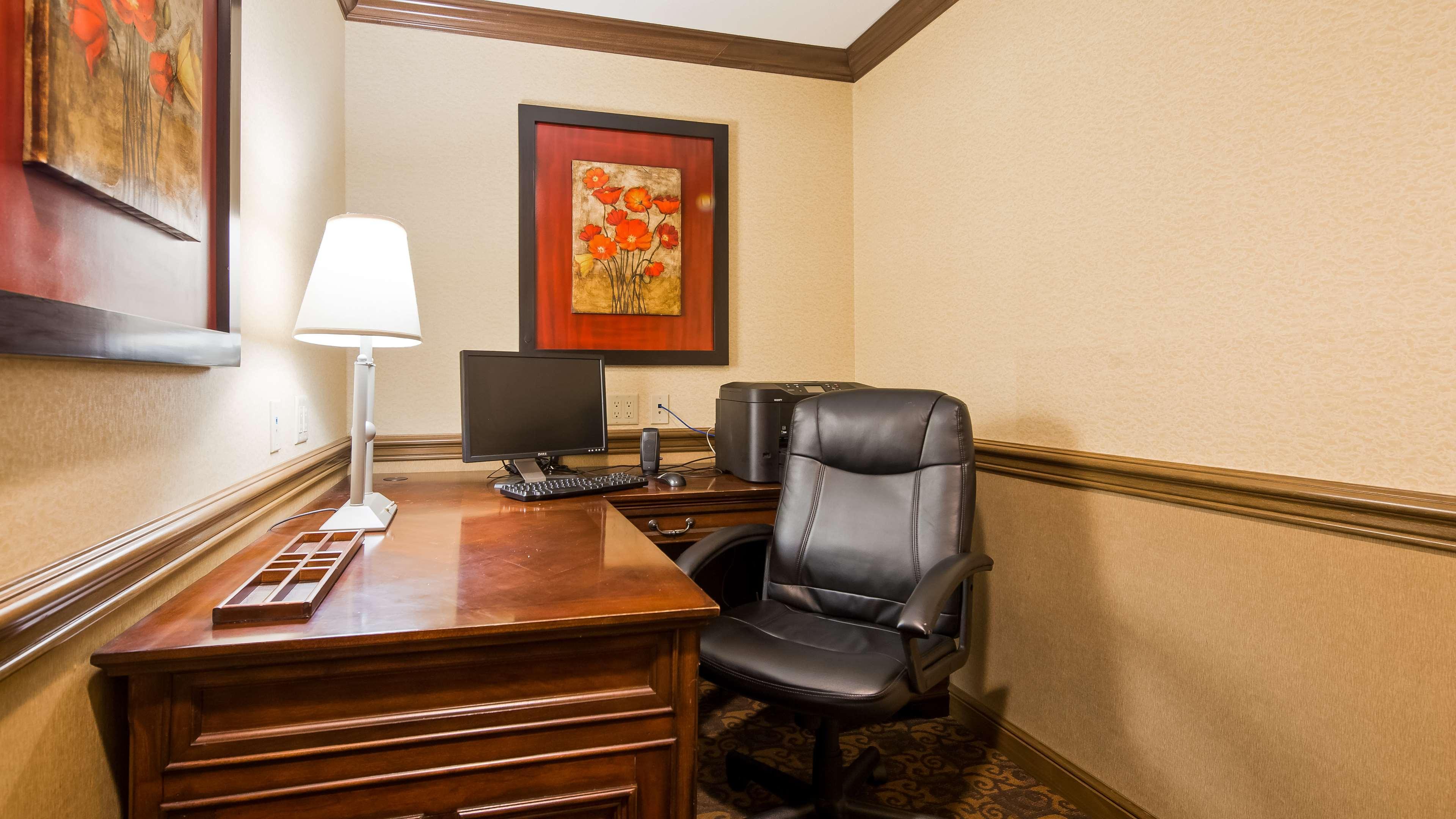 Best Western Plus North Canton Inn & Suites Eksteriør billede