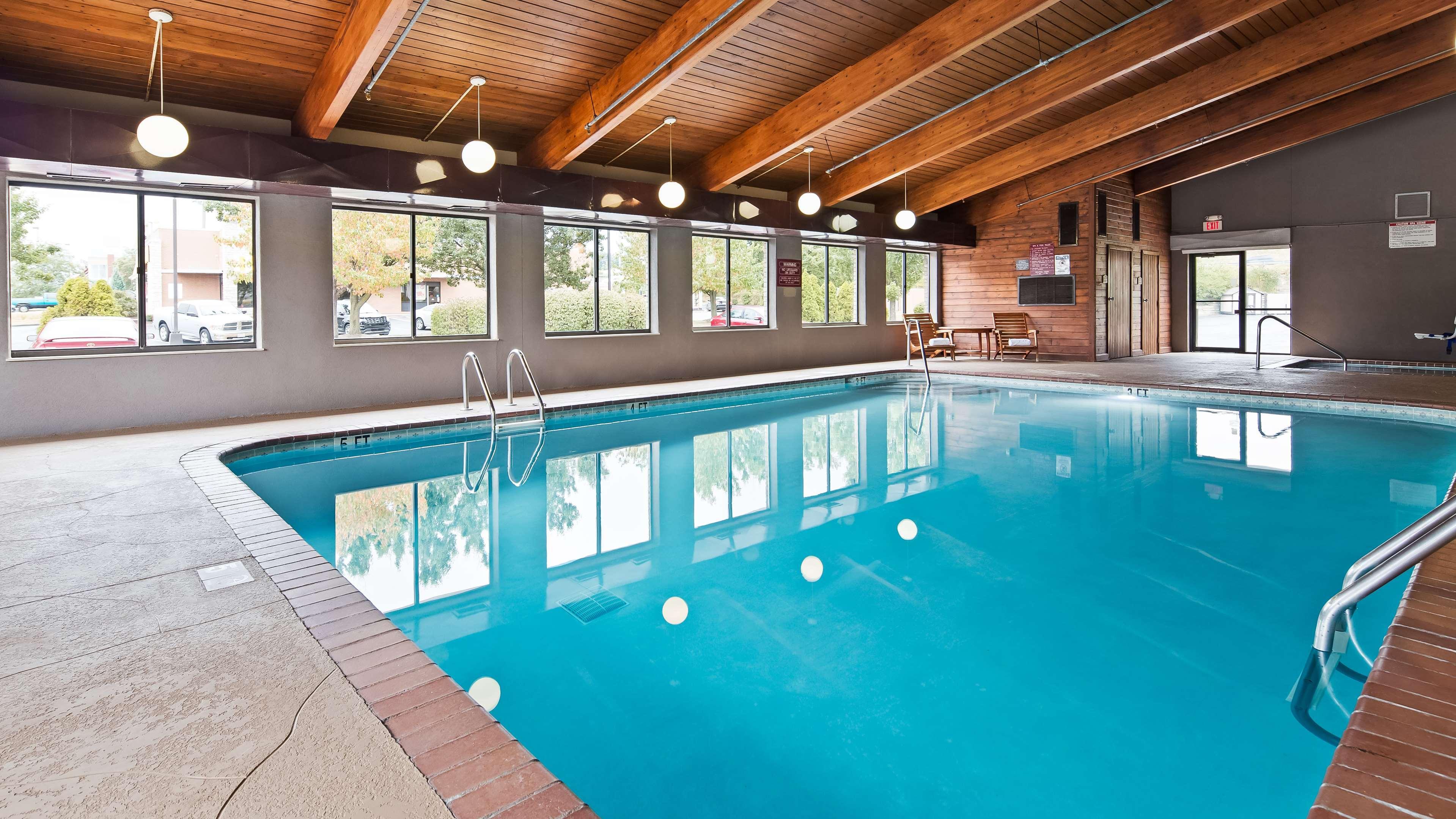 Best Western Plus North Canton Inn & Suites Eksteriør billede